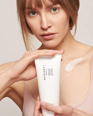 Hochfeuchtigkeitsspendende Körpercreme für trockene Haut mit Nutridome Leinöl - 2