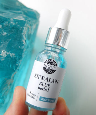 Serum mit Svalan aus Zuckerrohr für zu Akne neigende Haut Svalane Blue Tansy BIOUP - 2