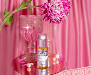 Ein Blütenelixier, das die Haut mit Auna Kastanienextrakt beruhigt - 3