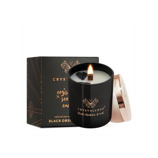 Sojakerze mit dem Duft von schwarzem Obsidian und Oud-Harz, Crystallove