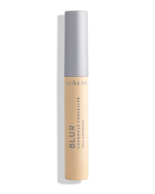 Langanhaltender Concealer mit Blur Light Lumene Applikator
