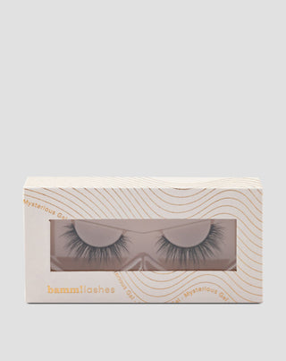Falsche Wimpern auf dem 2D-Streifen für den mehrfachen Gebrauch Misterious Gal Bamm!Lashes - 1