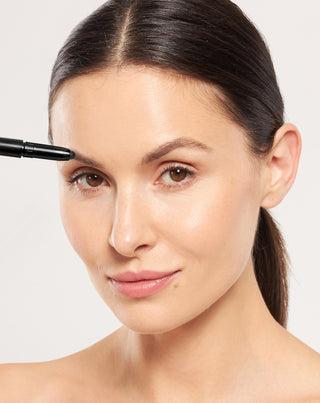 Schwarzes Augenbrauenwachs in einem Bleistift mit Rizinusöl mit einem Nutridome -Laminierungseffekt - 2