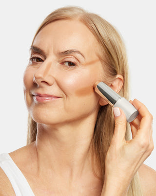 Bronzer Stick für die Gesichtskonturierung für reife Haut 50+ Aggie - 3