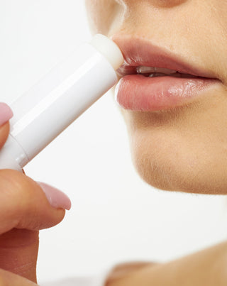 99% natürliche Nutridome Schutzlippe Lippenstift_1 - 2