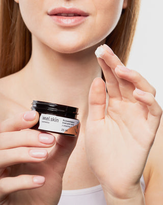 Aufhellende Augencreme mit Vitamin C Mel Skin