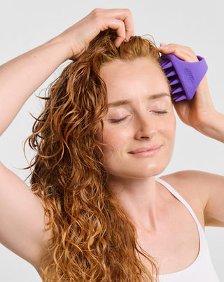 Silikonisches Massagegerät-Set + Enzympeeling zur Reinigung und Stimulierung der Mikrozirkulation der Kopfhaut Twisty - 3