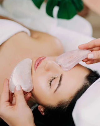 Gua Sha Gesichtsmassageplatte mit rosa Kristall - Crystallove Liebesstein - 2
