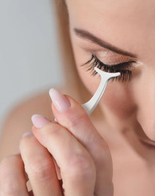 Falsche Wimpern auf dem 2D-Streifen für den mehrfachen Gebrauch Misterious Gal Bamm!Lashes - 4