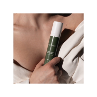 Antioxidative Tages- und Nachtfeuchtigkeitscreme auf Basis von Matcha-Polemika-Tee - 2