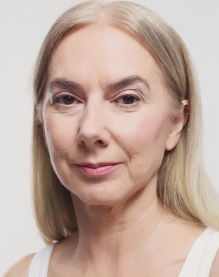 Farbwechselnder Lippenstift mit Hyaluronsäure und Vitamin E Aggie - 4